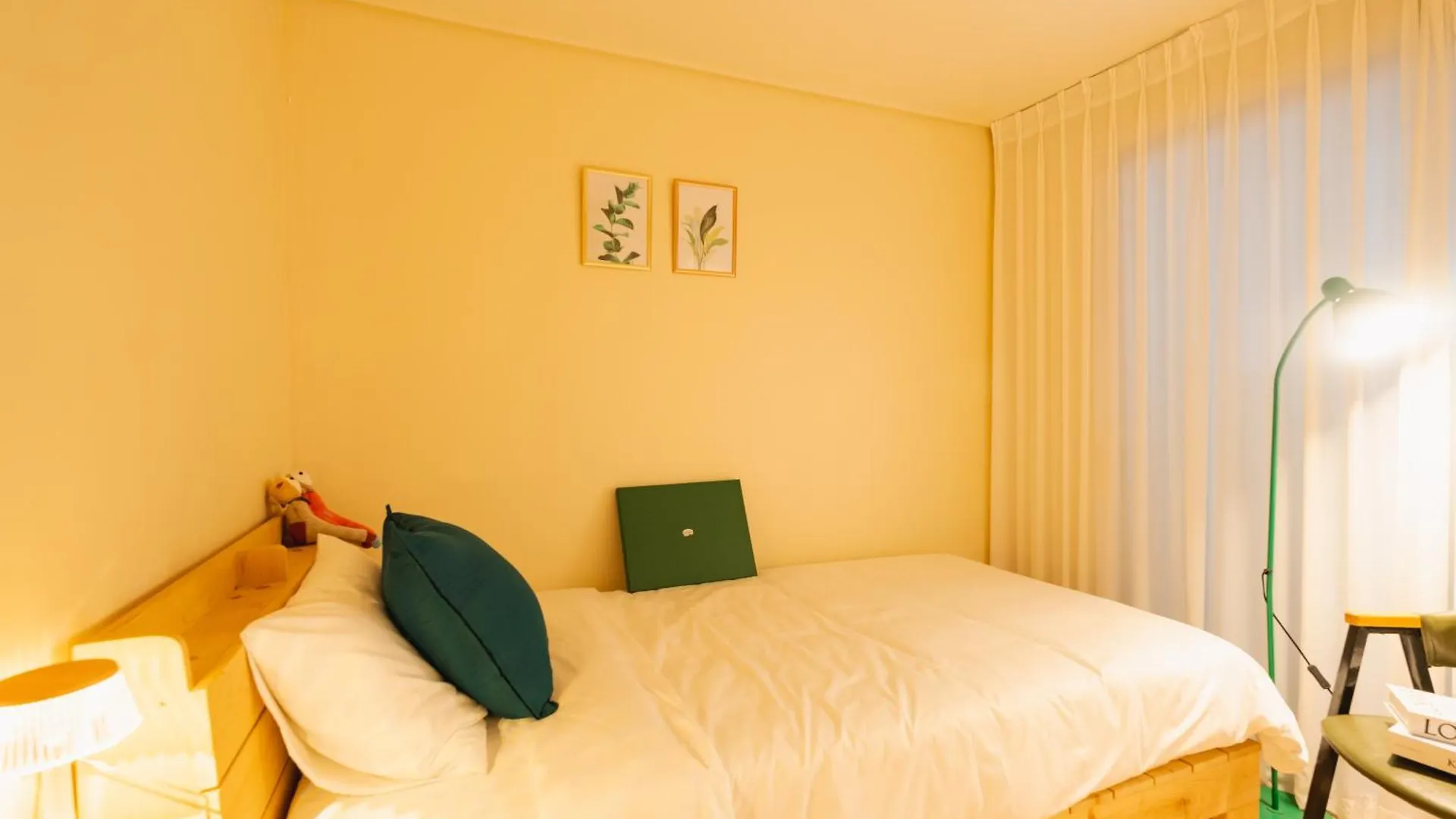 Incheon,5 Minutes From Bupyeong Station, 3Roon 3 Bed, 6 Person Apartment